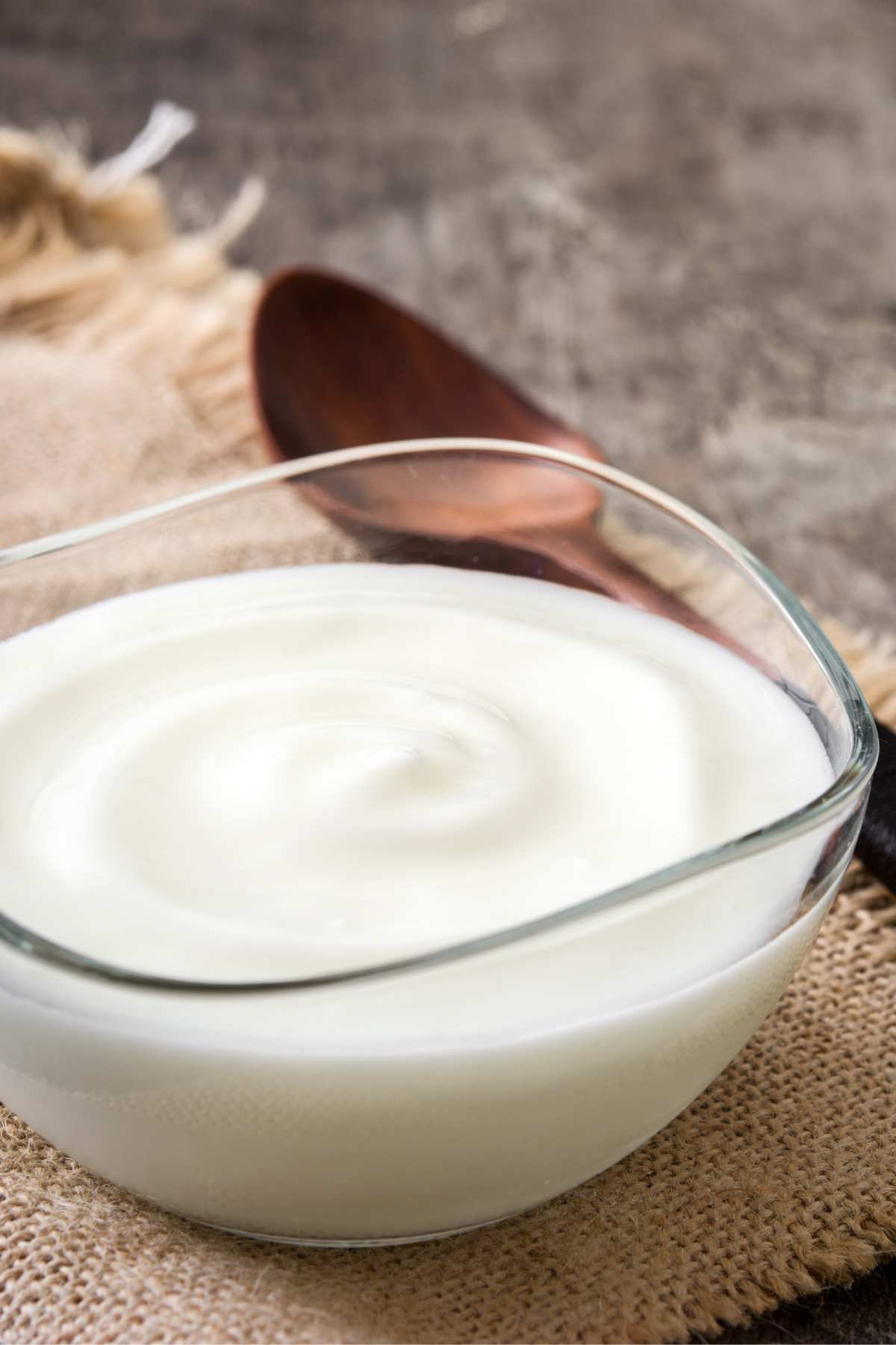 Is Greek Yogurt Keto (Carbs in Greek Yogurt and Keto Greek Yogurt