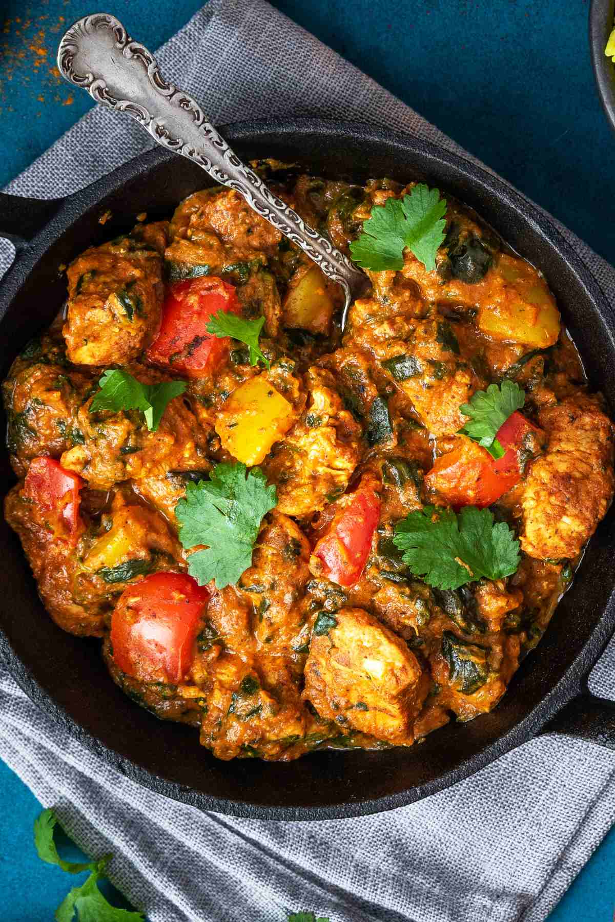 Is Coconut Milk Keto and Carbs in Coconut Milk (+ Top Keto Coconut Milk