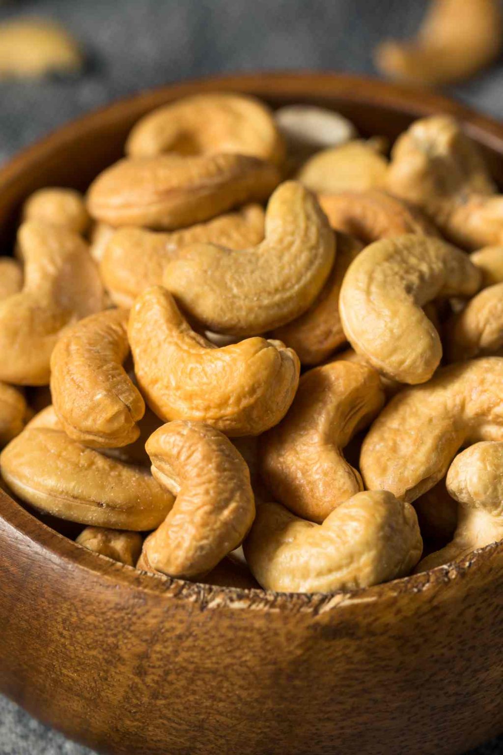 Are Cashews Keto and Carbs in Cashews IzzyCooking