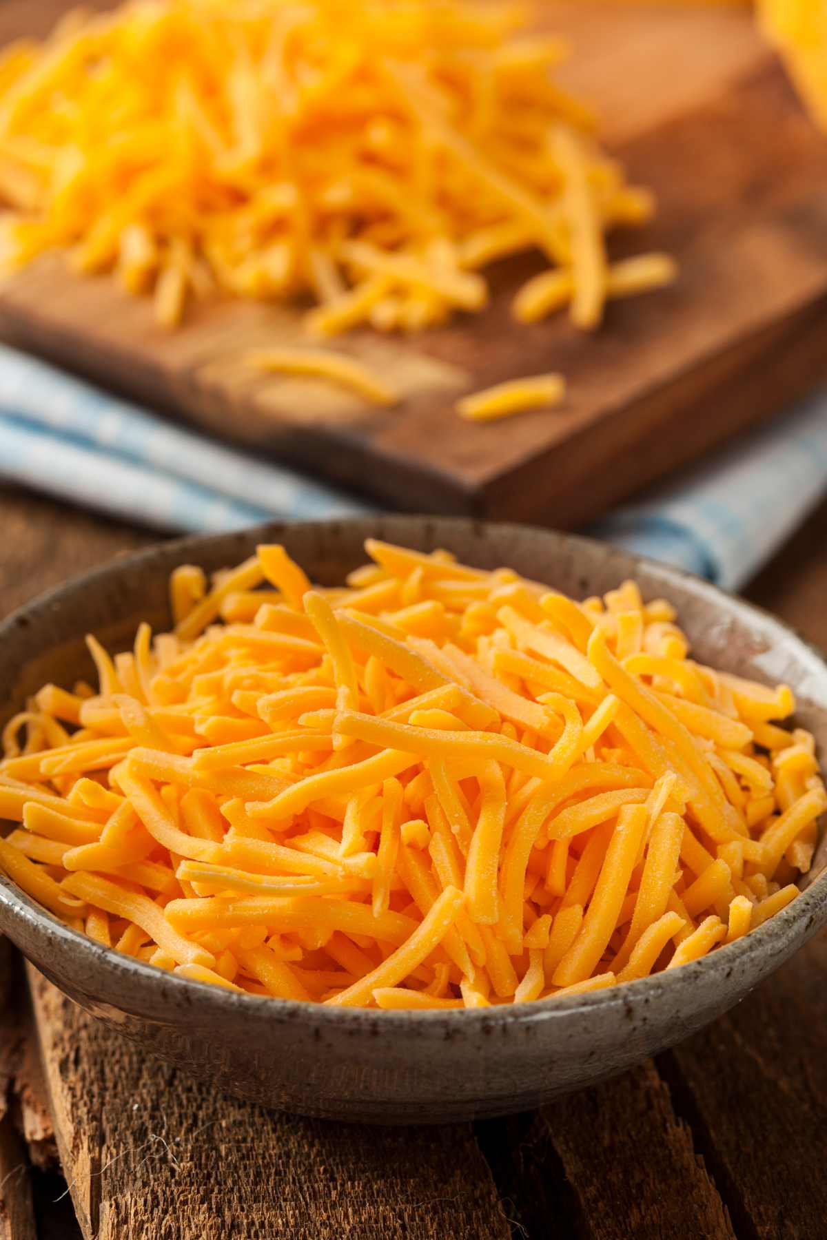Are you a fan of cheddar cheese but wondering if it fits into your keto diet plan? In this post, we will explore the carb content of cheddar cheese and share with you some delicious low-carb keto cheddar cheese recipes.
