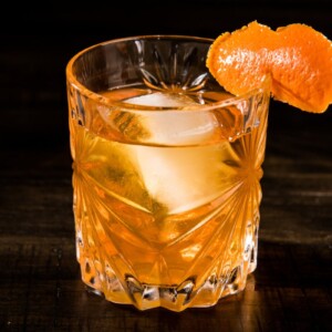 Is bourbon keto? How many carbs are in bourbon? If you're on a low-carb or keto diet, you may be wondering whether or not you can enjoy a glass of bourbon without sabotaging your diet goals. In this guide, we will take a closer look at bourbon and its carb content to help you make proper choices.