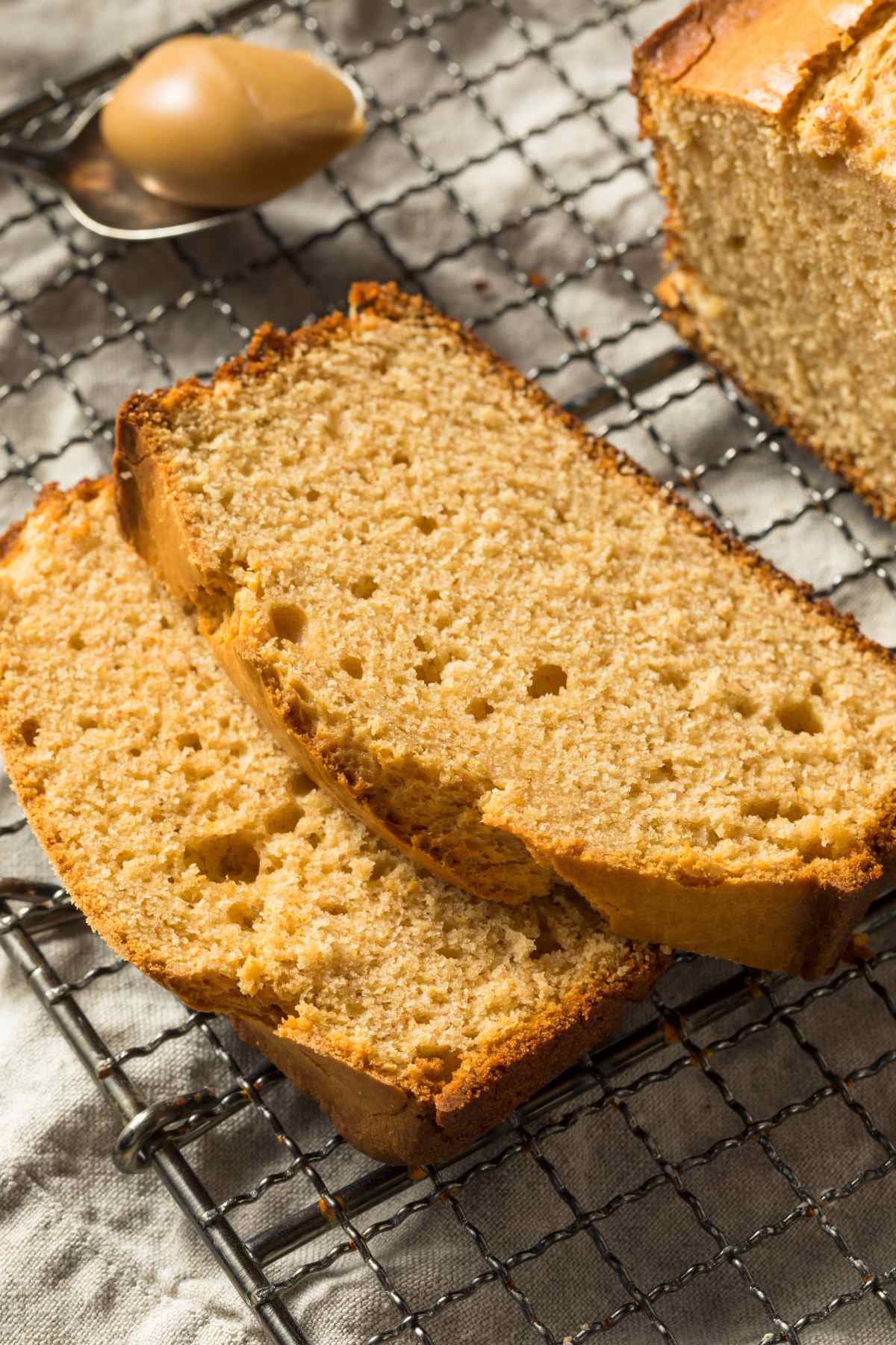 Carbs in Bread and Keto Bread Recipes - IzzyCooking