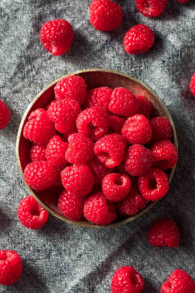 Are raspberries keto? How many carbs are in raspberries? Many people following the keto diet may wonder if raspberries, a sweet and tangy fruit, are keto-friendly.