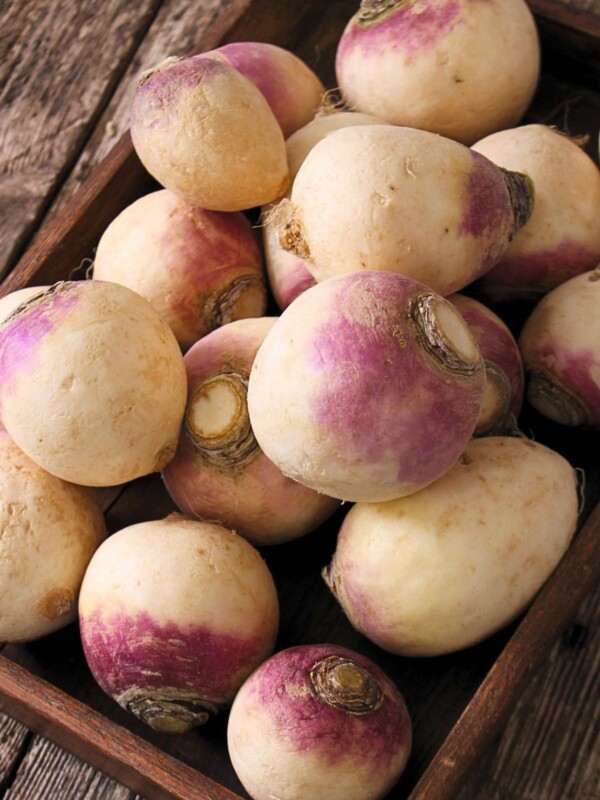 Is rutabaga keto? How many carbs are in the rutabaga? If you’re on a keto diet, you might want to know whether it’s a suitable vegetable to incorporate into your meals. In this post, we will explore whether rutabaga is keto-friendly and how you can use it in low-carb keto recipes.