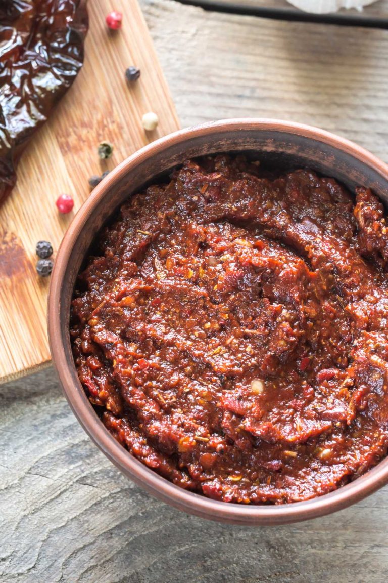 Homemade Chipotle Peppers in Adobo Sauce - IzzyCooking