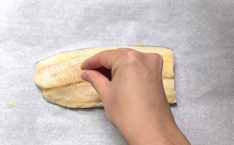 Easy Broiled Cod Recipe (10 Minutes)